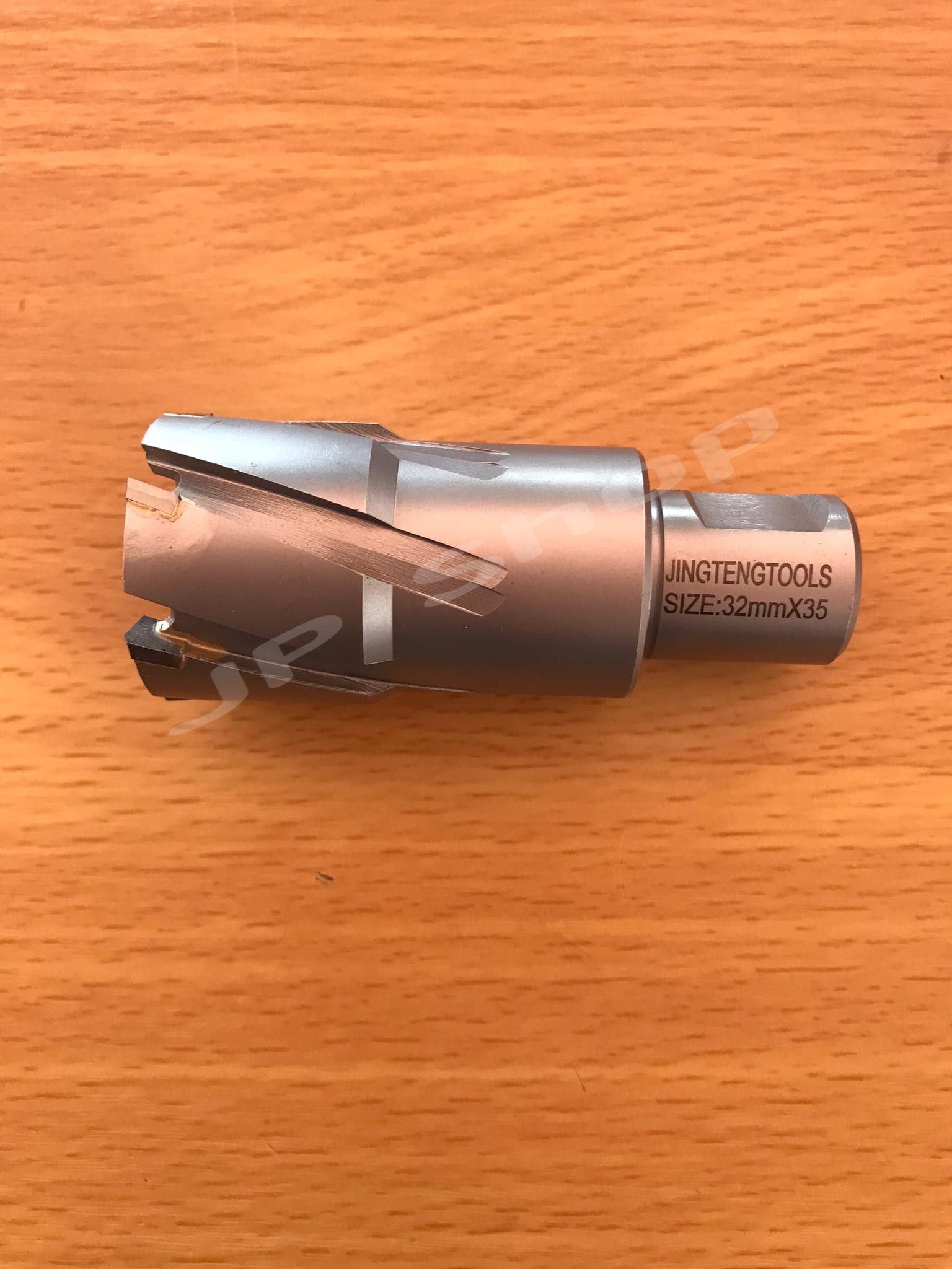 ดอกสว่านเจ็ทบอส แบบโฮลซอว์คาร์ไบสำหรับเจาะเหล็กหนา ด้วยสว่านแม่เหล็กไฟฟ้า ขนาด32*35 มม. #32235