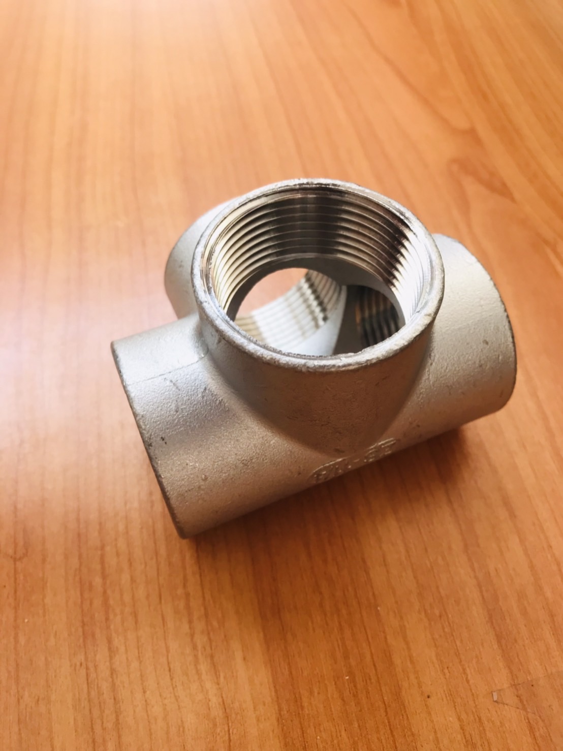 ข้อต่อสี่ทางเกลียวใน สแตนเลส 304 ขนาด 1 1/4 นิ้ว (#17537)