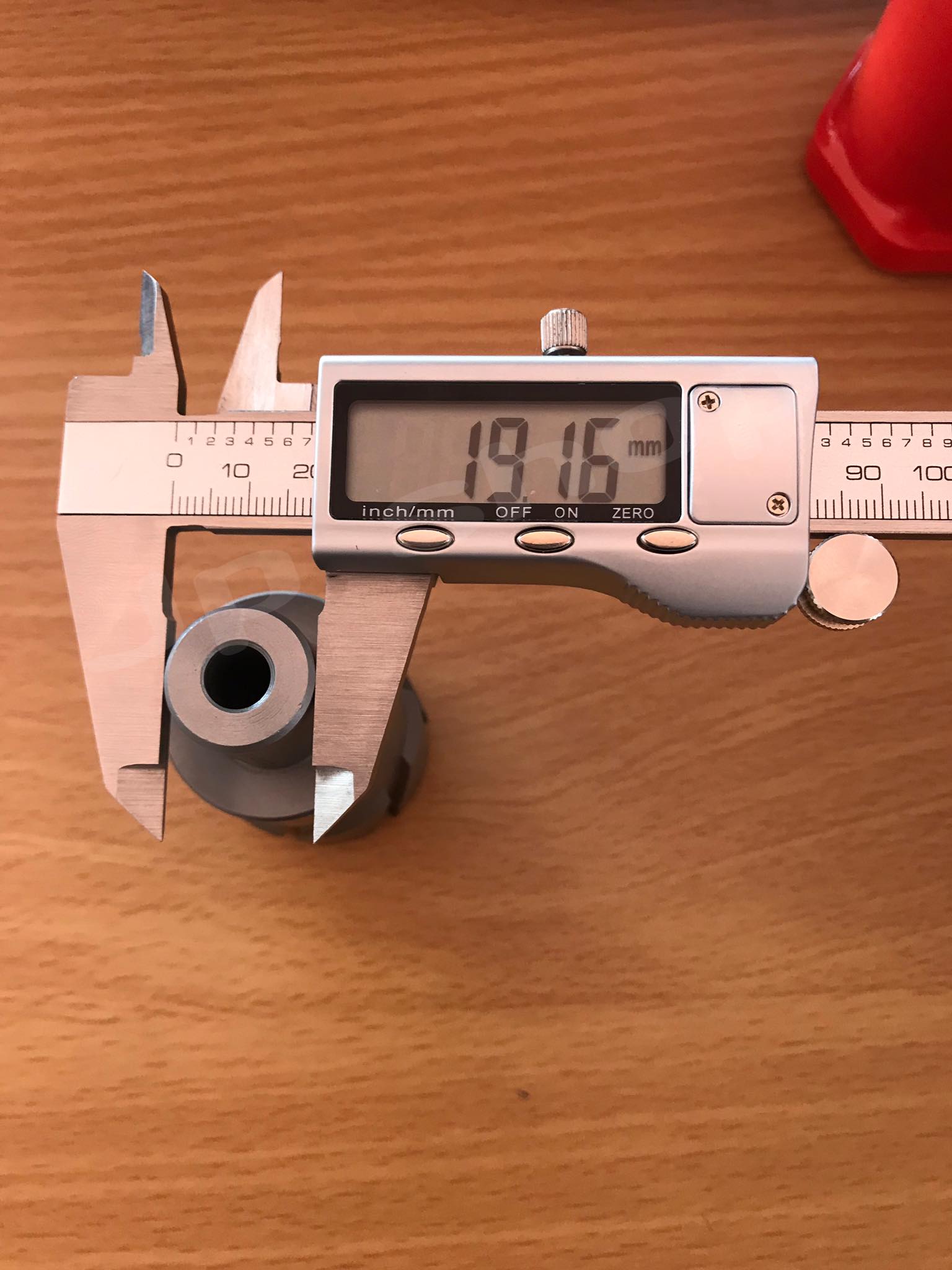 ดอกสว่านเจ็ทบอส แบบโฮลซอว์คาร์ไบสำหรับเจาะเหล็กหนา ด้วยสว่านแม่เหล็กไฟฟ้า ขนาด38*35 มม. #3835