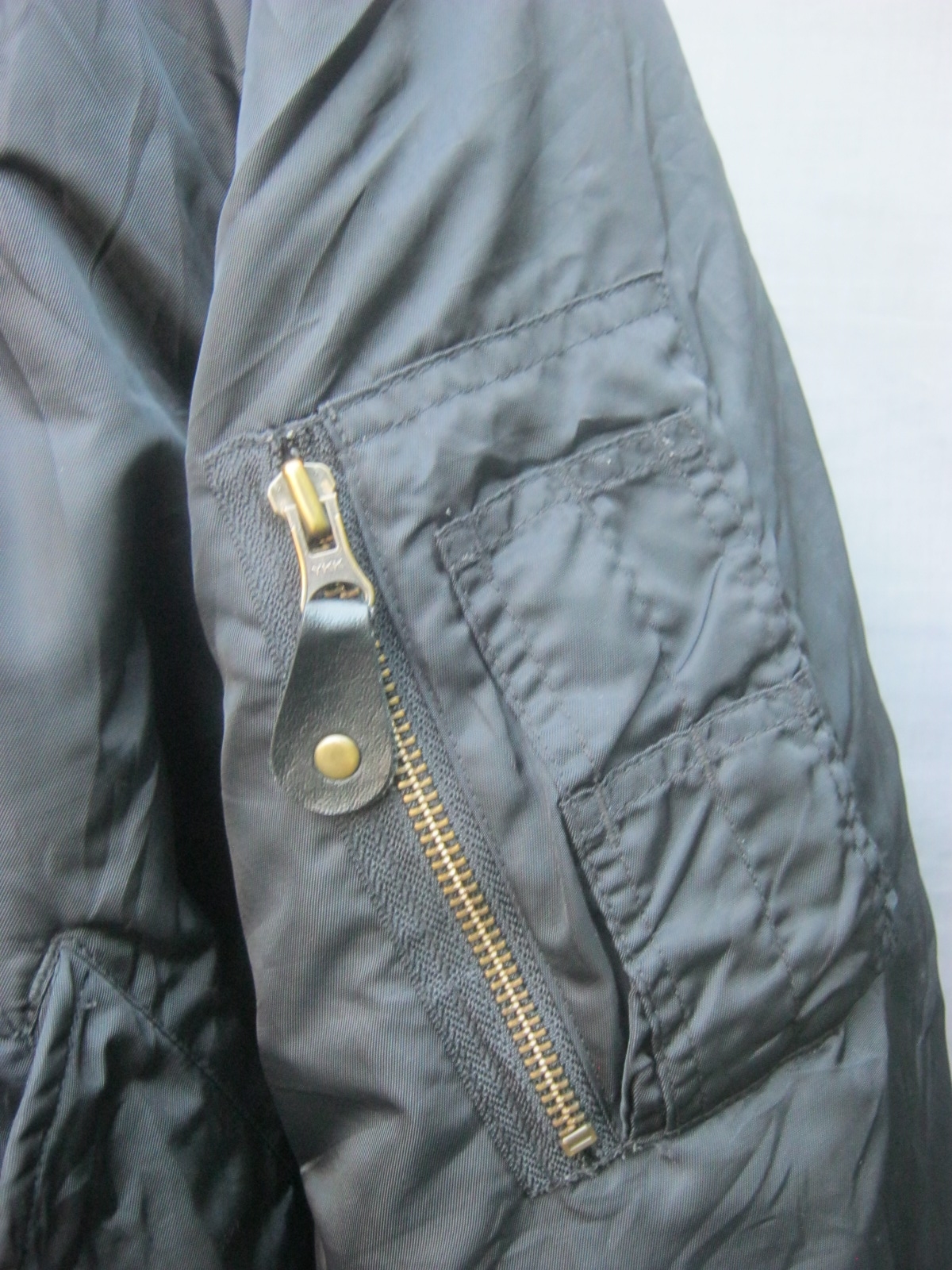 เสื้อนักบิน MA1