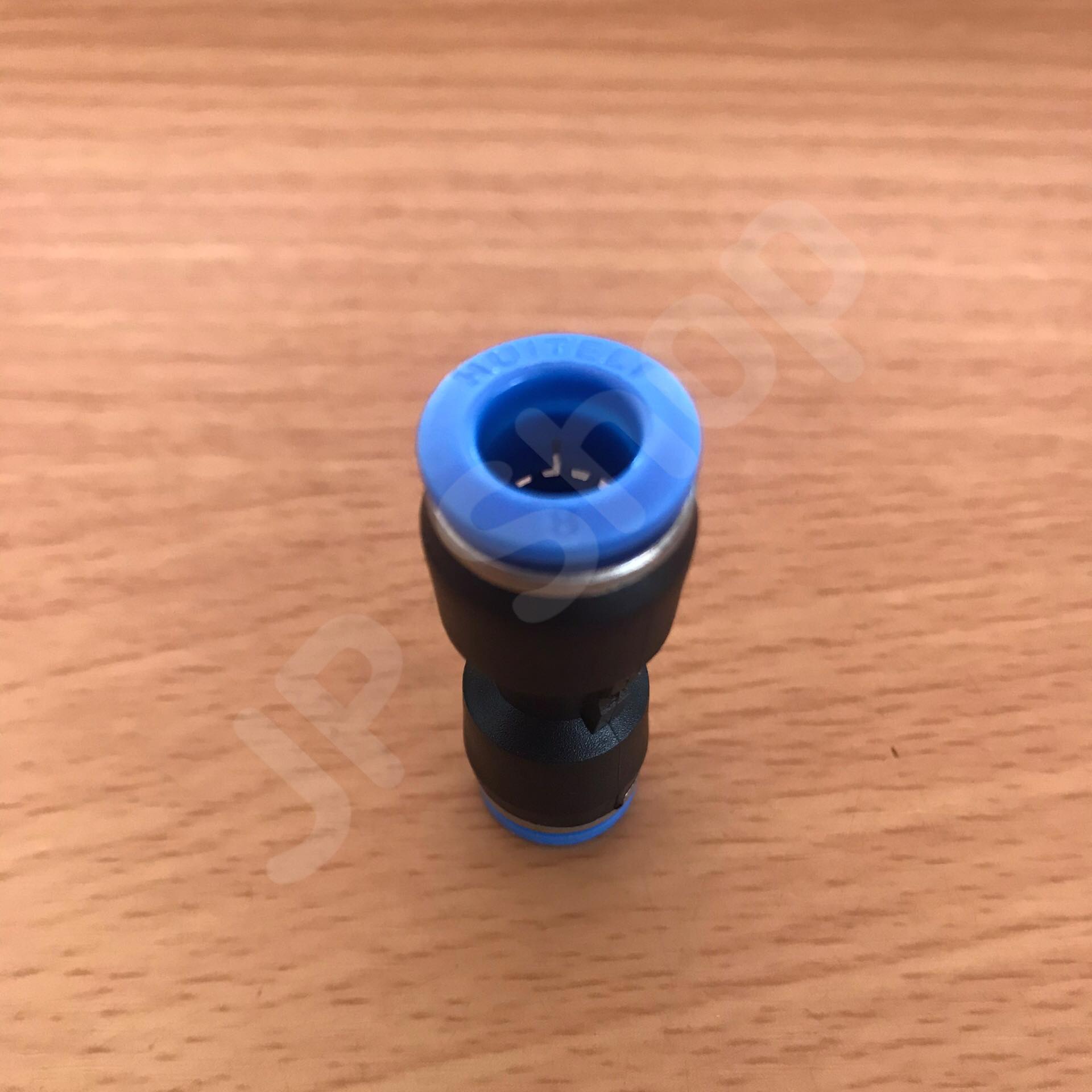 ข้อต่อลม PG 8-6 มม.-ต่อตรง ฟิตติ้งสายลม 8 ลด 6 มม. #080060