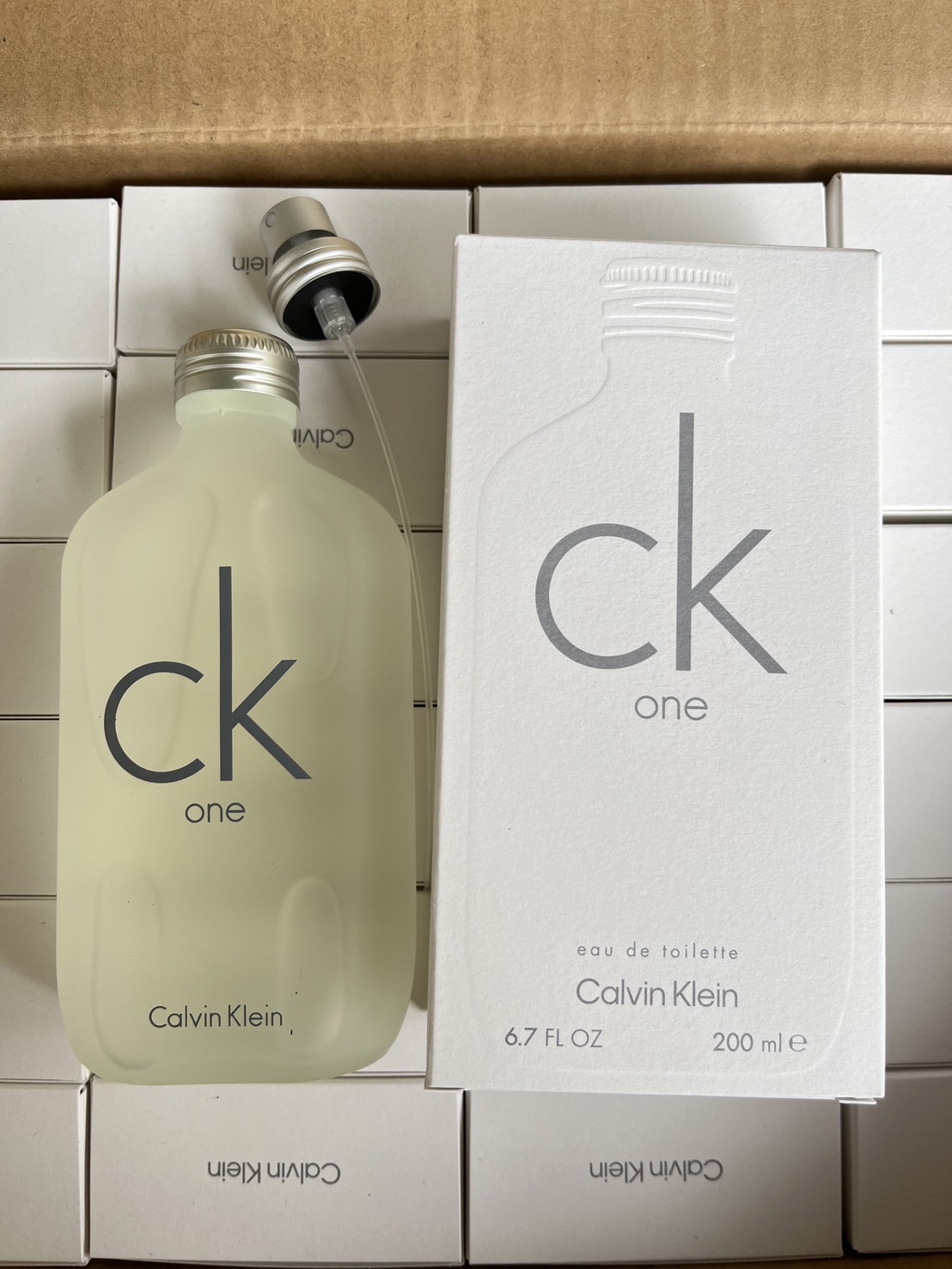 Calvin Klein CK One Eau De Toilette 200ml. [กล่อง/ขาย] ของแท้