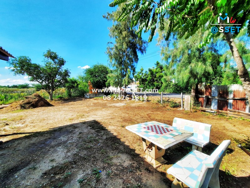 ขายที่ดินพร้อมสิ่งปลูกสร้าง ย่าน วังเย็น บางแขม อำเภอเมืองนคปฐม : ใกล้สนามกอล์ฟยูนิแลนด์ : 2-0-49.2 ไร่