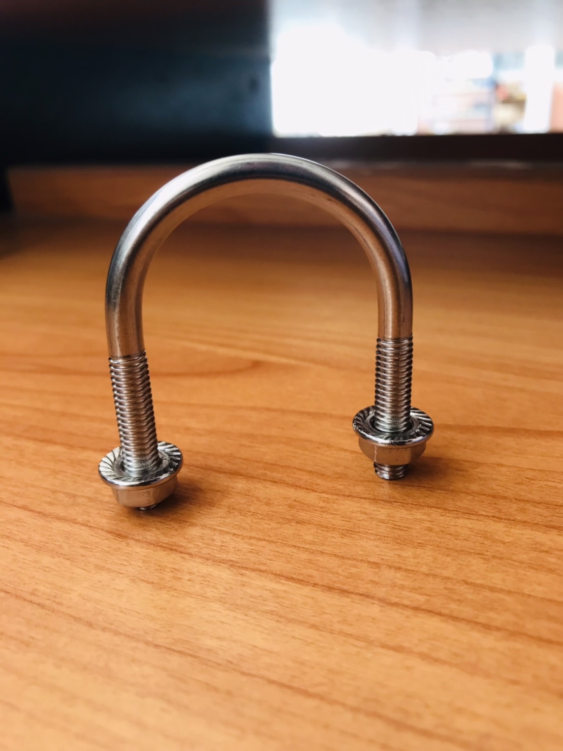 ยูโบลว์สแตนเลส+หัวน็อต ขนาด1นิ้ว ( 1 Inch Stainless Steel U-Bolt ) #82525 ราคา/ตัว