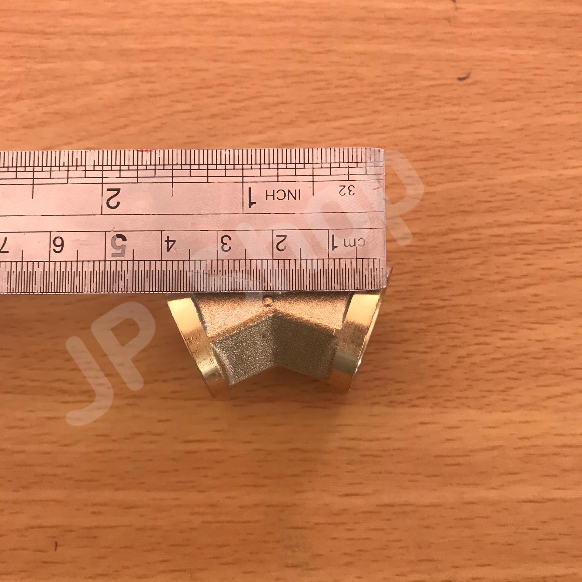 ข้องอทองเหลือง 45 องศา เกลียวใน ขนาด 4 หุน #1954