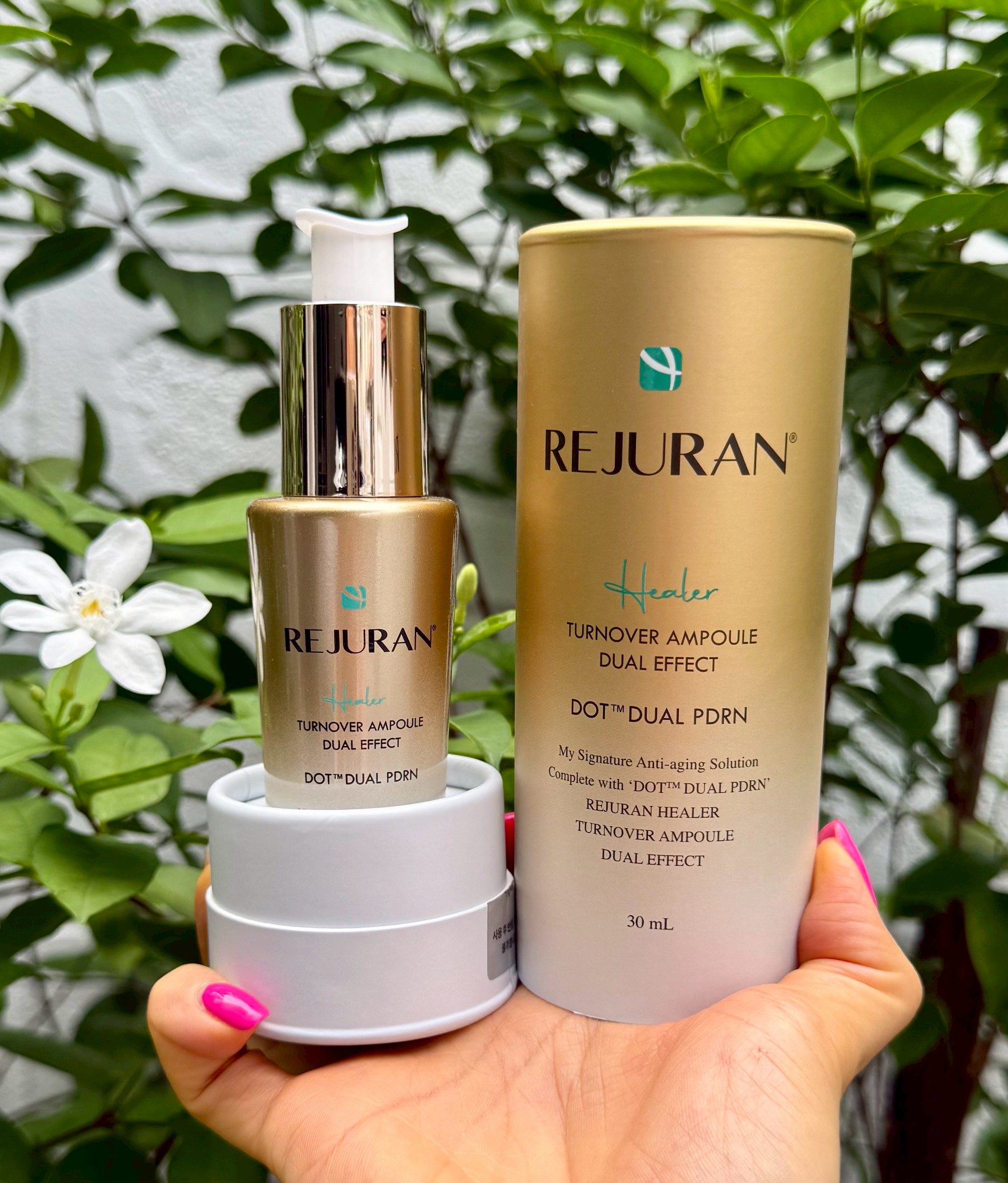 แพ็คเก็จทรงกลม เซรั่มเรจูรัน ขวดทอง REJURAN Healer Turnover Ampoule Dual Effect 30 ml. หิ้วเกาหลี (1ขวด)