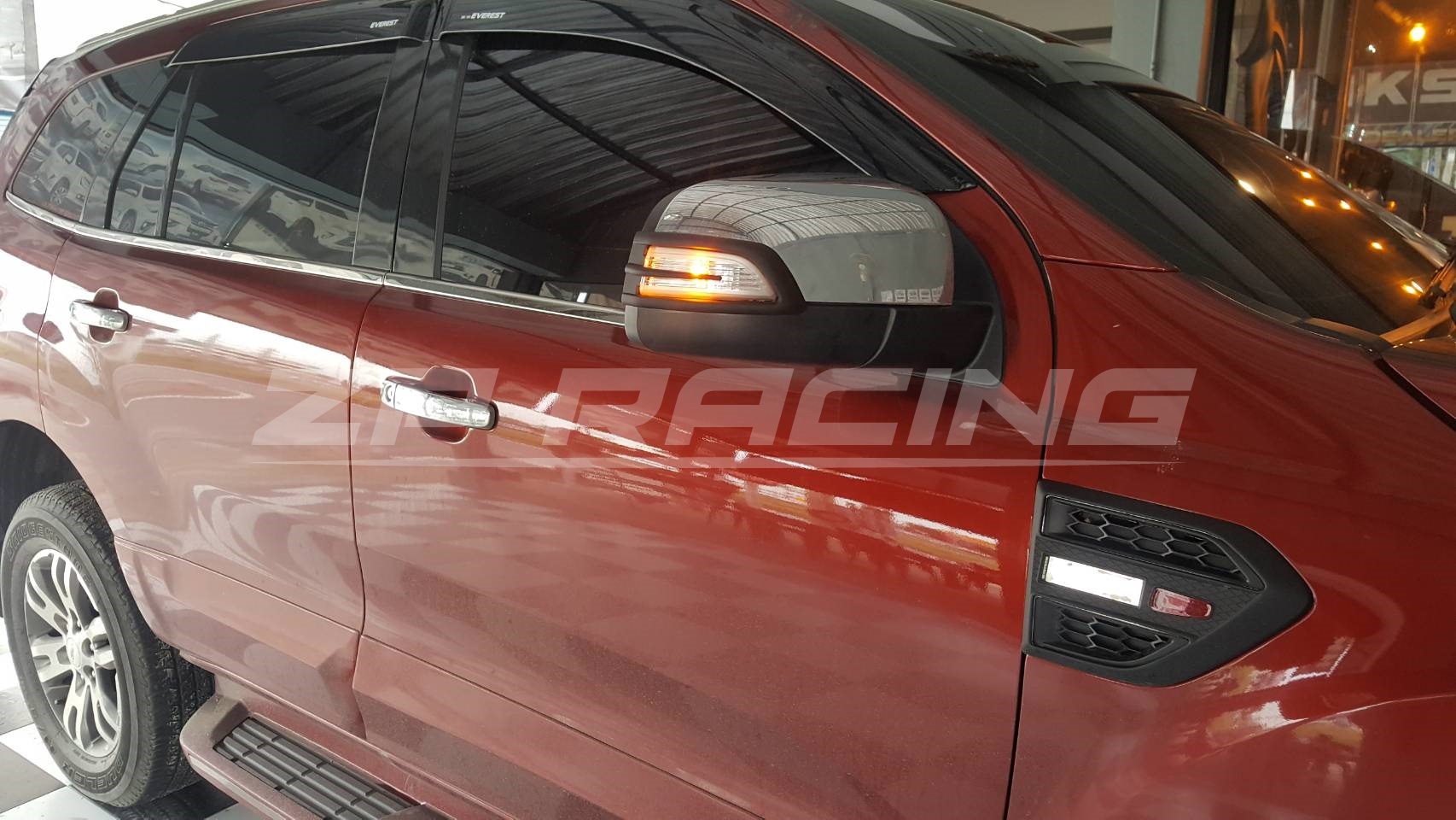 ครอบไฟเลี้ยว กรอบไฟเลี้ยวกระจกมองข้างฟอร์ดเรนเจอร์ Ford Ranger สีดำด้าน