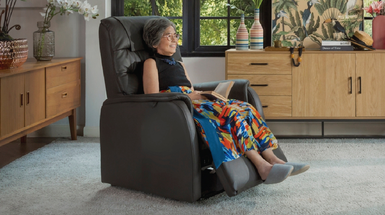 Lift Up Chair เก้าอี้ผ่อนคลาย สำหรับผู้สูงอายุ ผู้ป่วยพักพื้น