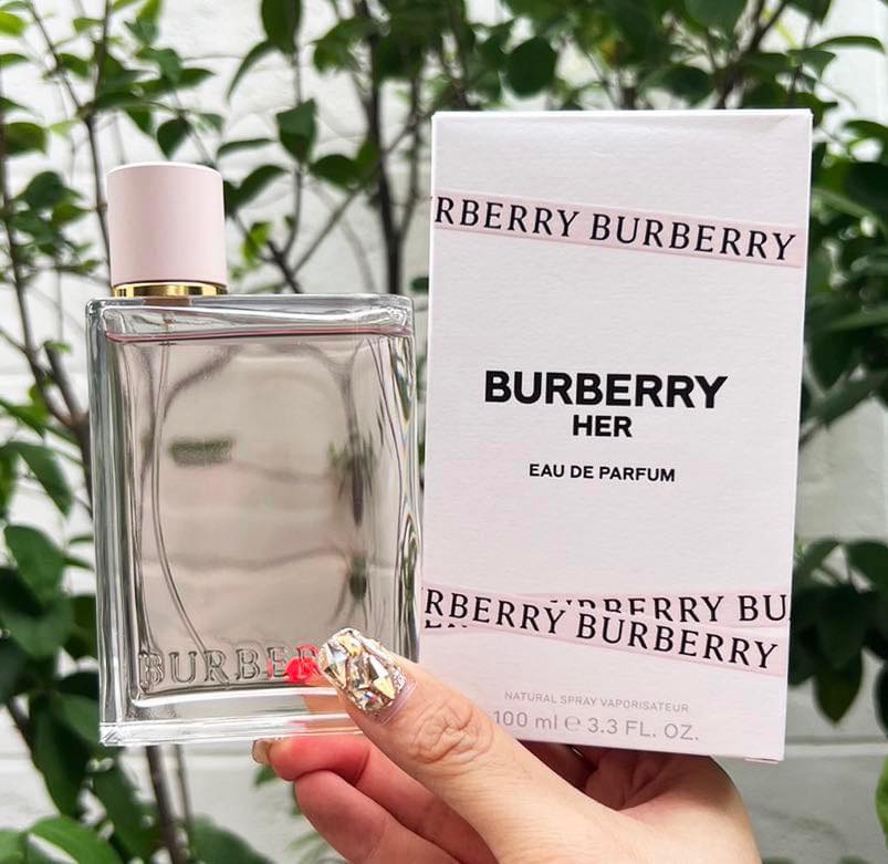 Burberry Her Eau De Parfum 100ml. น้ำหอมกลิ่นฟรุตตี้ฟลอรัล