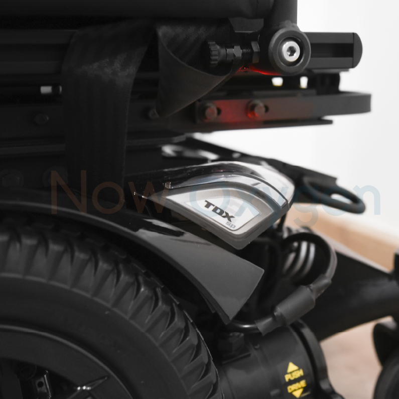 รถเข็นไฟฟ้า สำหรับผู้ป่วย ผู้สูงอายุ Invacare รุ่น TDXSP2