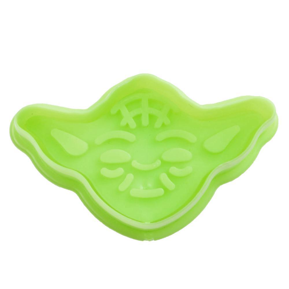 แม่พิมพ์ขนม คุ้กกี้ 4 แบบ C-3PO Chewbacca Yoda Darth Vader - Star Wars Cookies