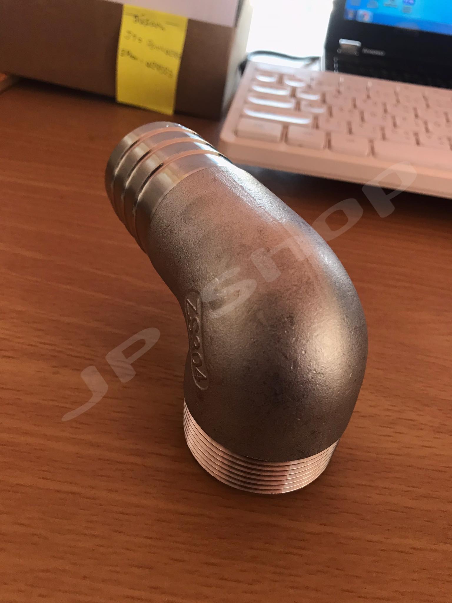 ข้องอขนาด1 1/2 นิ้วเกลียวนอก หางไหล สแตนเลส304 #28054