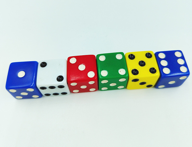 ลูกเต๋าเมลามีนอย่างดี Melamine Dice 16mm (มุมเหลี่ยม)