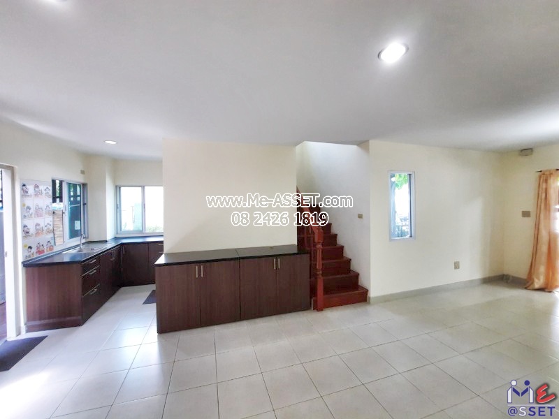 ขายทาวน์เฮ้าส์ หลังมุม ย่าน ศรีวารีน้อย หัวตะเข้ บางโฉลง บางพลี บางนา-ตราด : นิรันดร์วิลล์ 10 : 2 ชั้น 19.5 ตารางวา