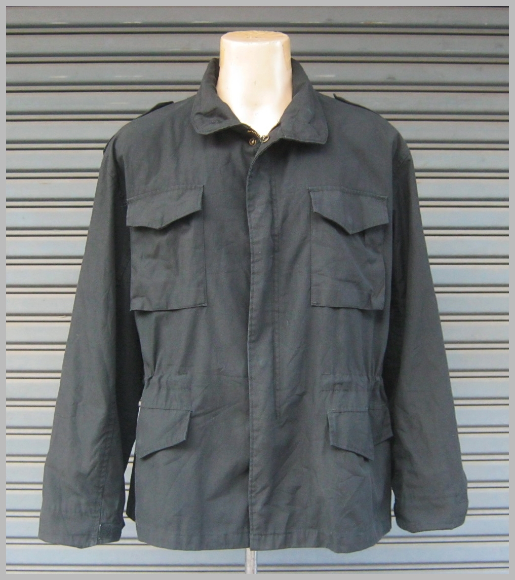 ขายแล้ว เสื้อ M65 สีดำ B181062XLR