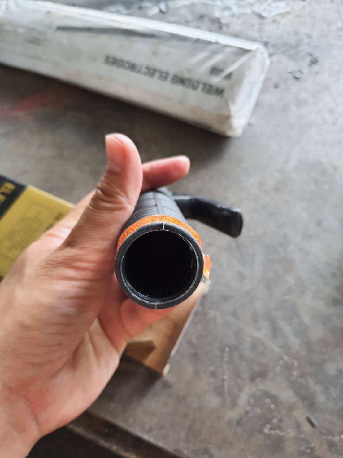 มือจับเชื่อม คีบจับอ๊อก คีบจับลวดเชื่อมไฟฟ้า