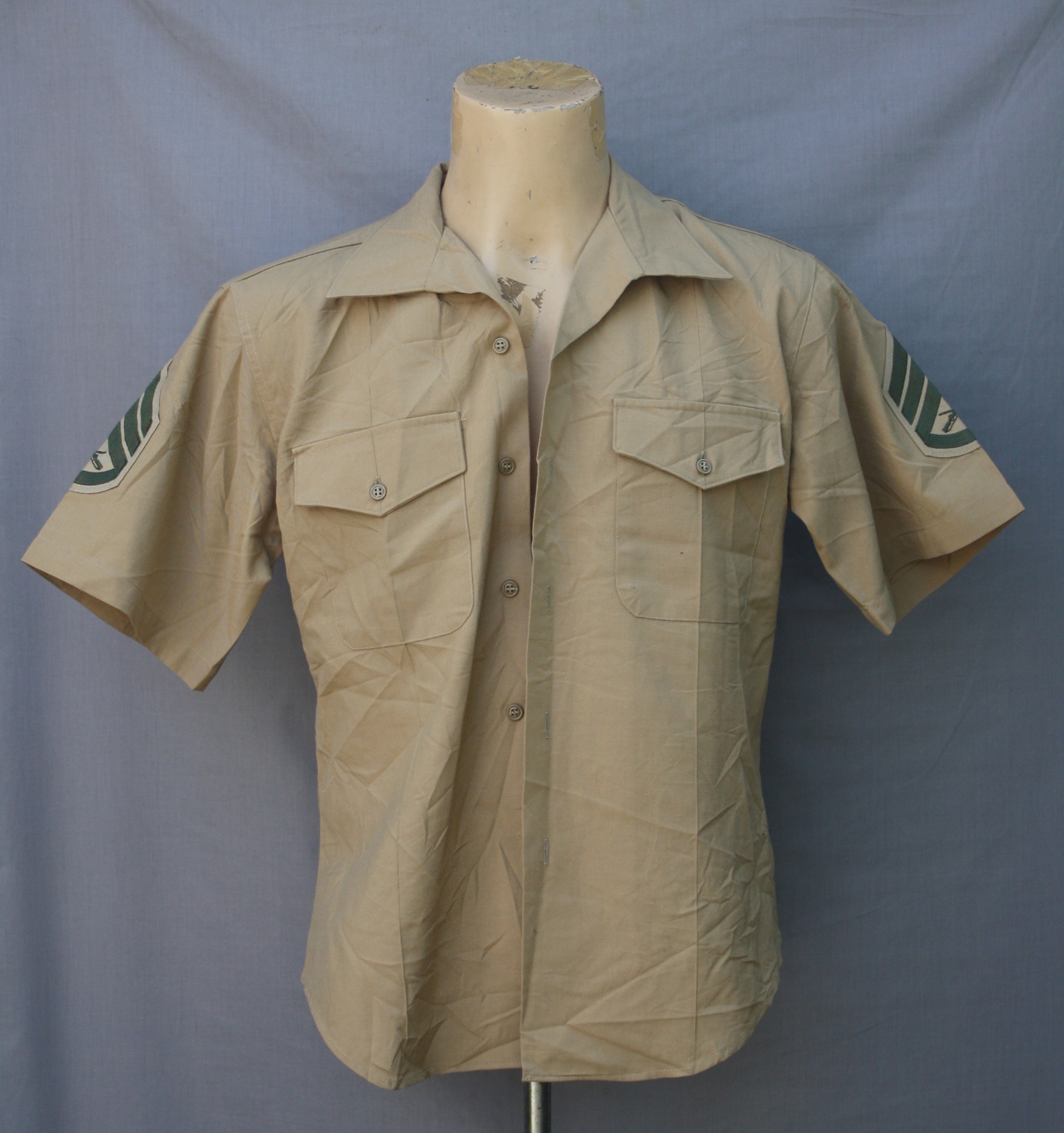 เสื้อทหารสหรัฐ สีกากี USMC