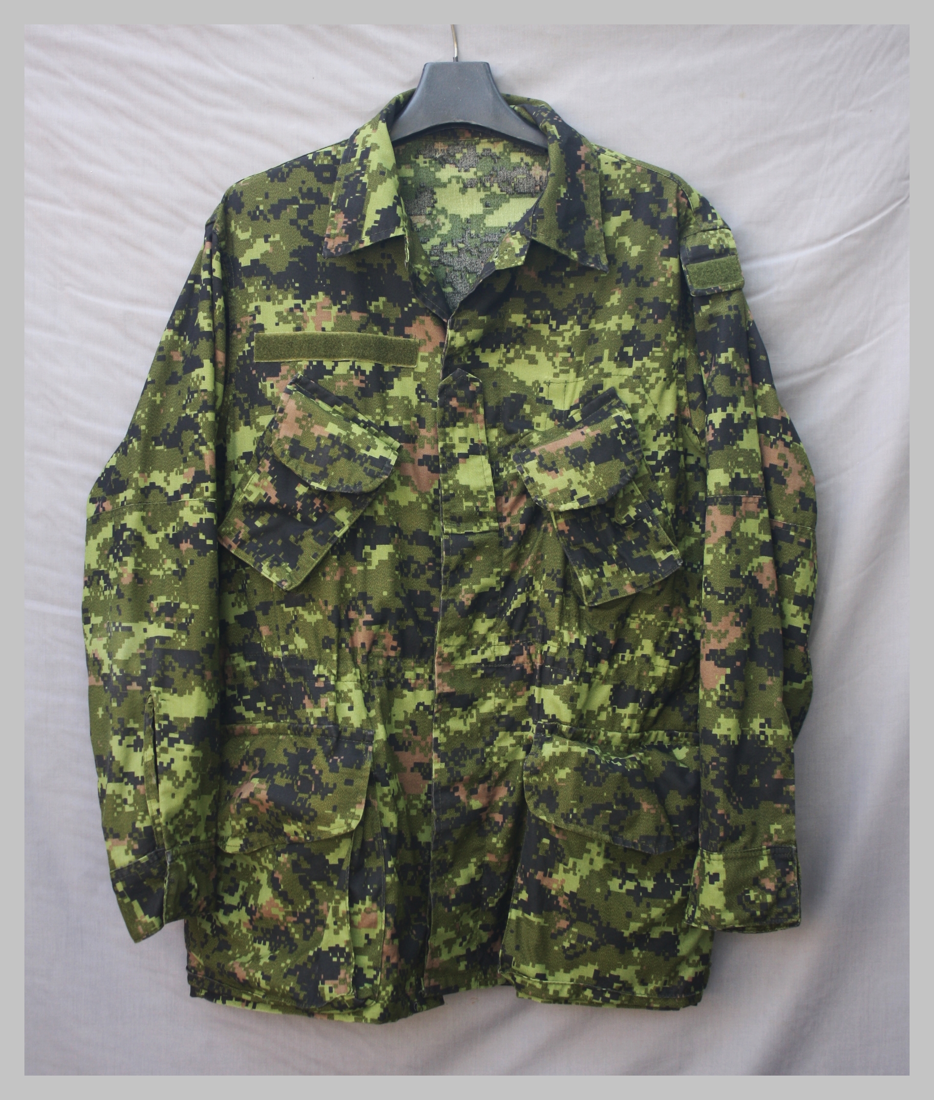 เสื้อทหารแคนนาดา “Improved Combat Uniform”