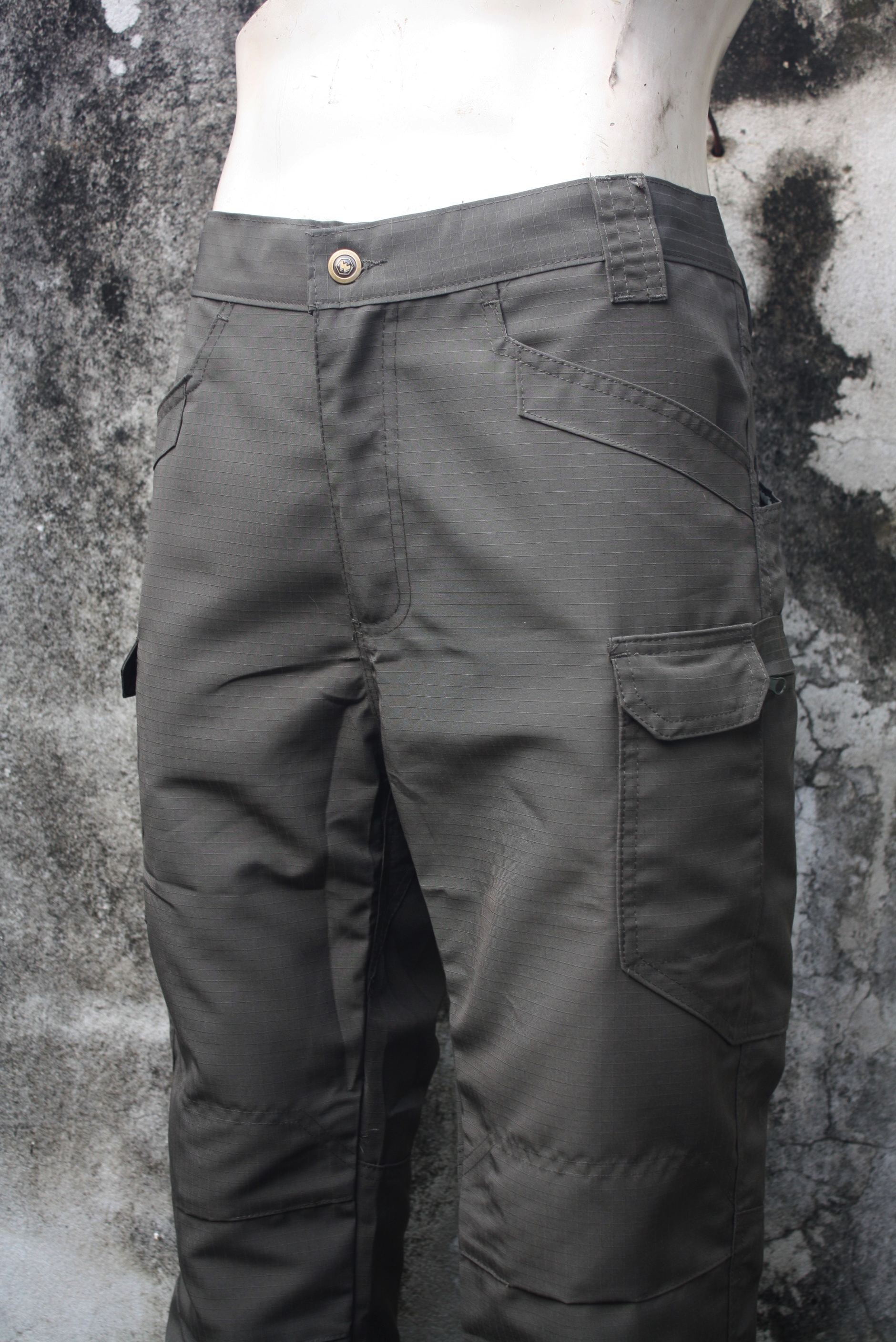 กางเกงยุทธวิธี ใหม่ สีเขียว OG-107 ป้องกันไฟฟ้าสถิตย์,