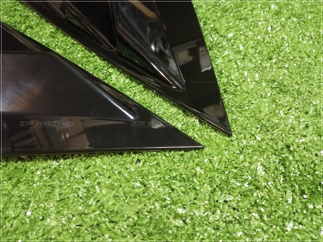 ครอบช่องกระจกหลัง CIVIC FC MUSTANG Style ตรงรุ่น รับประกัน 1 ปี ปี 2016-2022