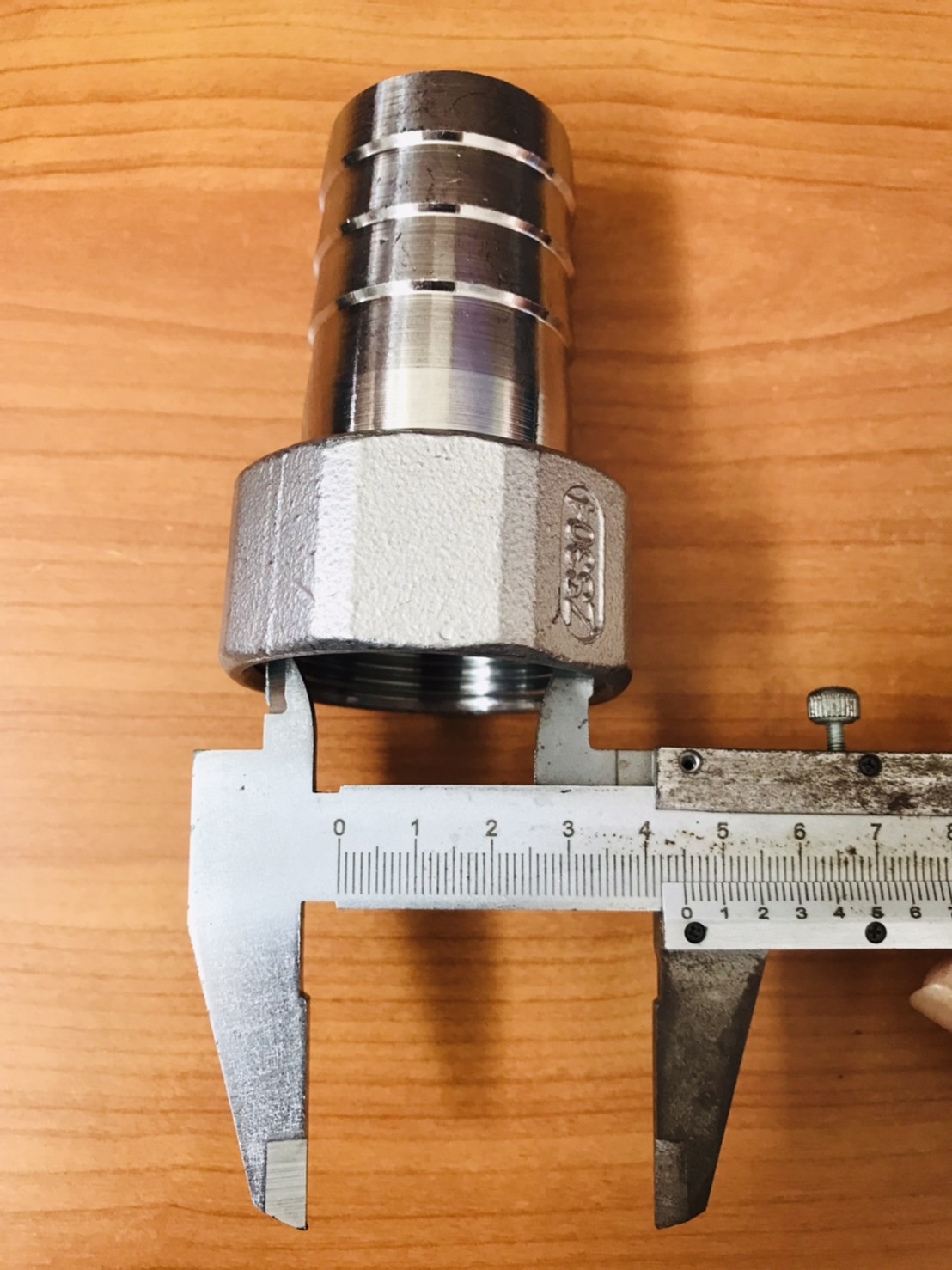 ข้อต่อหางไหลเกลียวใน สแตนเลส ขนาด 1.5 นิ้ว #12526 (Stainless Steel Female Thread Tail Joint 1.5 inch)