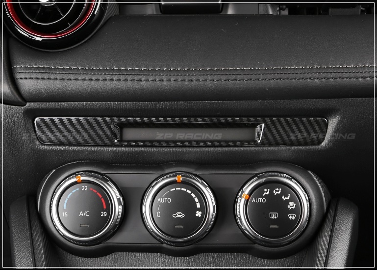 ครอบ Console กลาง CX-3