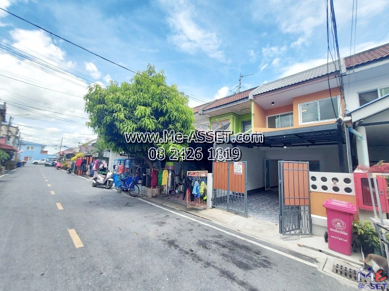ขายทาวน์เฮ้าส์รีโนเวทใหม่ ย่าน บางใหญ่ บางรักพัฒนา เสาธงหิน บางบัวทอง เซ็นทรัลเวสเกต : ม.รัตนาธิเบศร์ : 2 ชั้น 16 ตร.วา