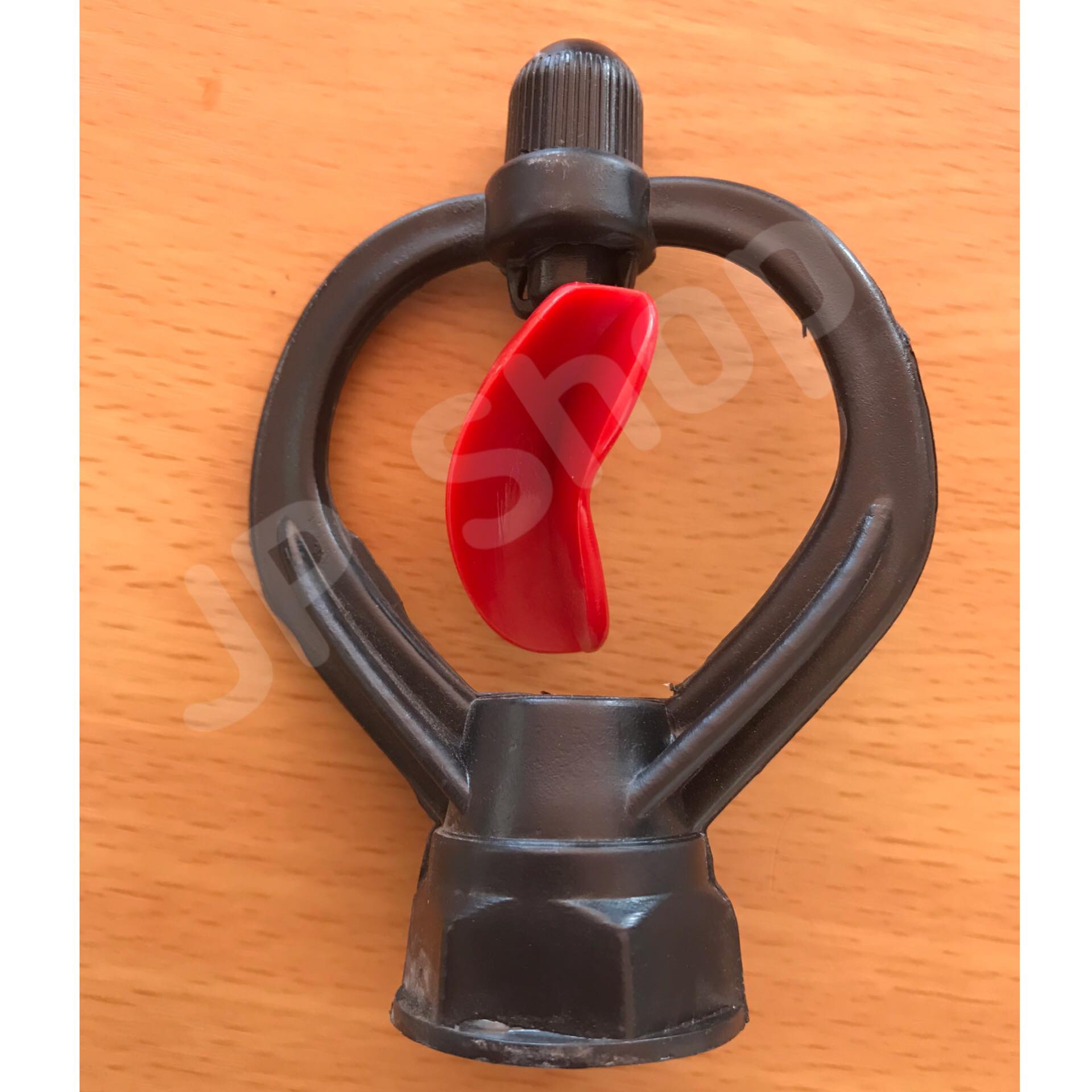 สปริงเกอร์ใบพัด พลาสติก PVC แดงเกลียวใน 1/2''-3/4'' (แพ็ค 10) แชมปื หูช้าง น้ำมาก คุณภาพดี ราคาถูก ตกตัวละ 10 บาท