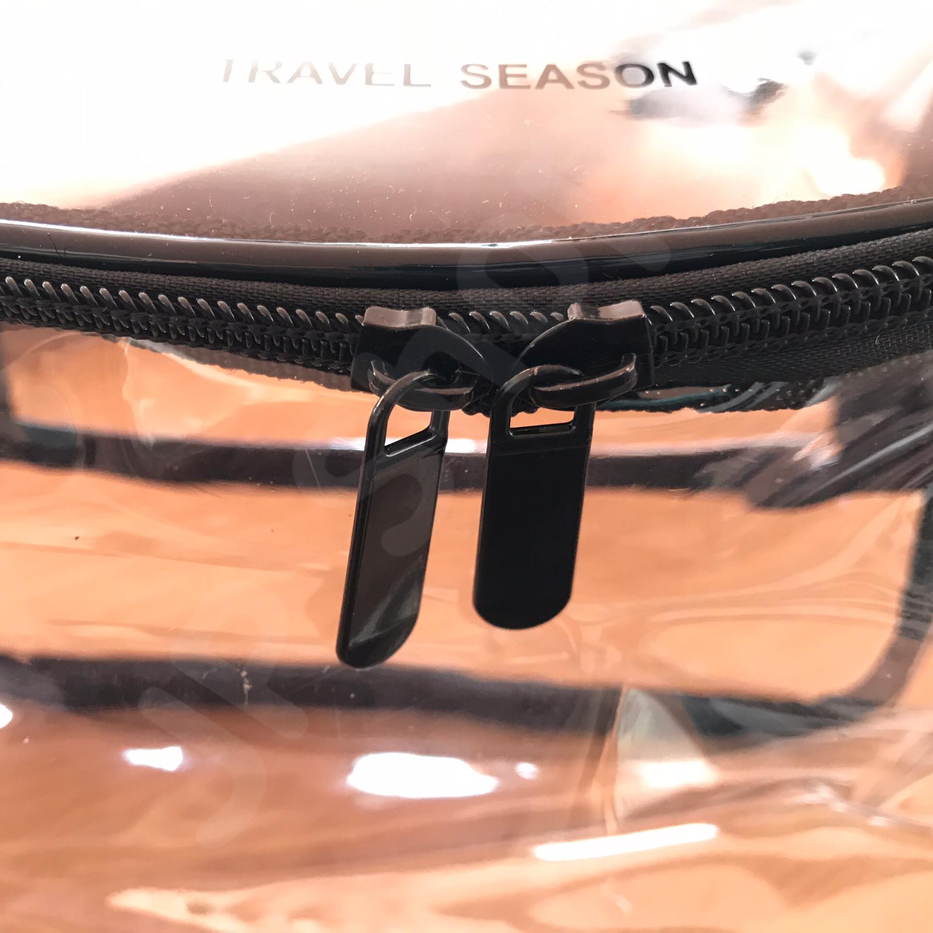 กระเป๋าใส่เครื่องสำอาง รุ่นพกพา สีดำ โปร่งใส ราคา/1 ใบ #00118