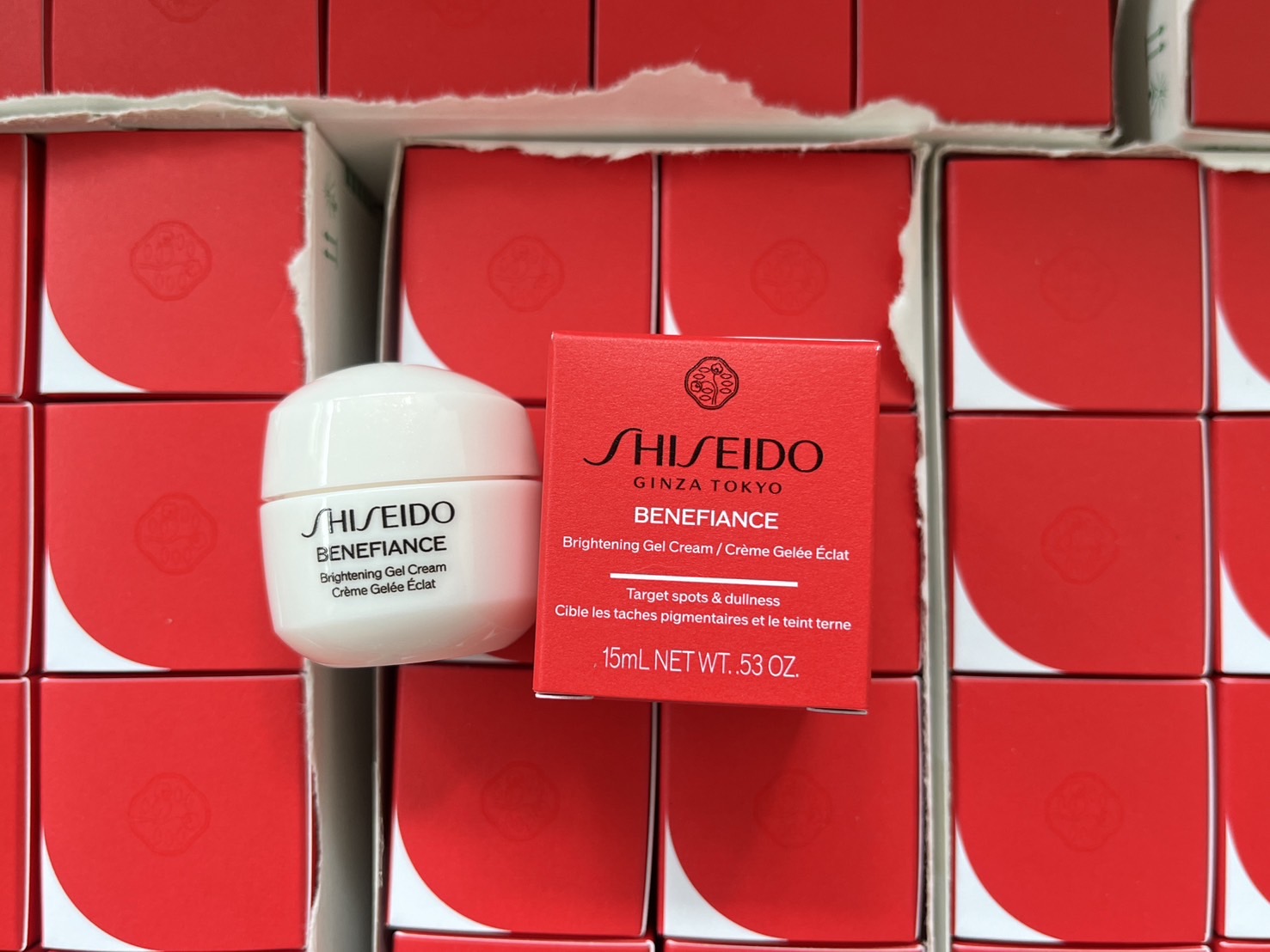 Shiseido Benefiance Brightening Gel Cream 15ml (ขนาดทดลอง) ครีมเจลลดจุดด่างดำ