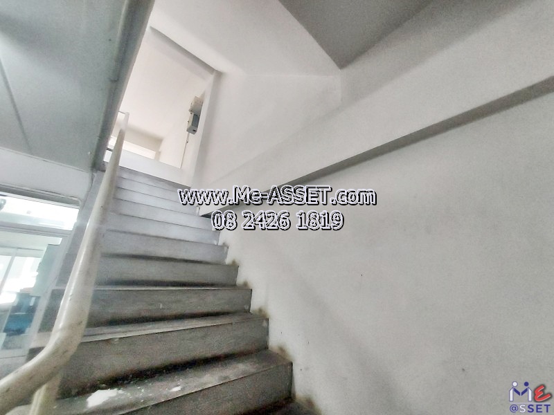 ขายและเช่า อาคารพาณิชย์ ย่าน มหิดล บางเตย ศาลายา มหาสวัสดิ์ พุทธมณฑล : ม.มณฑลทองพาร์ค : 3.5 ชั้น 21 ตร.วา