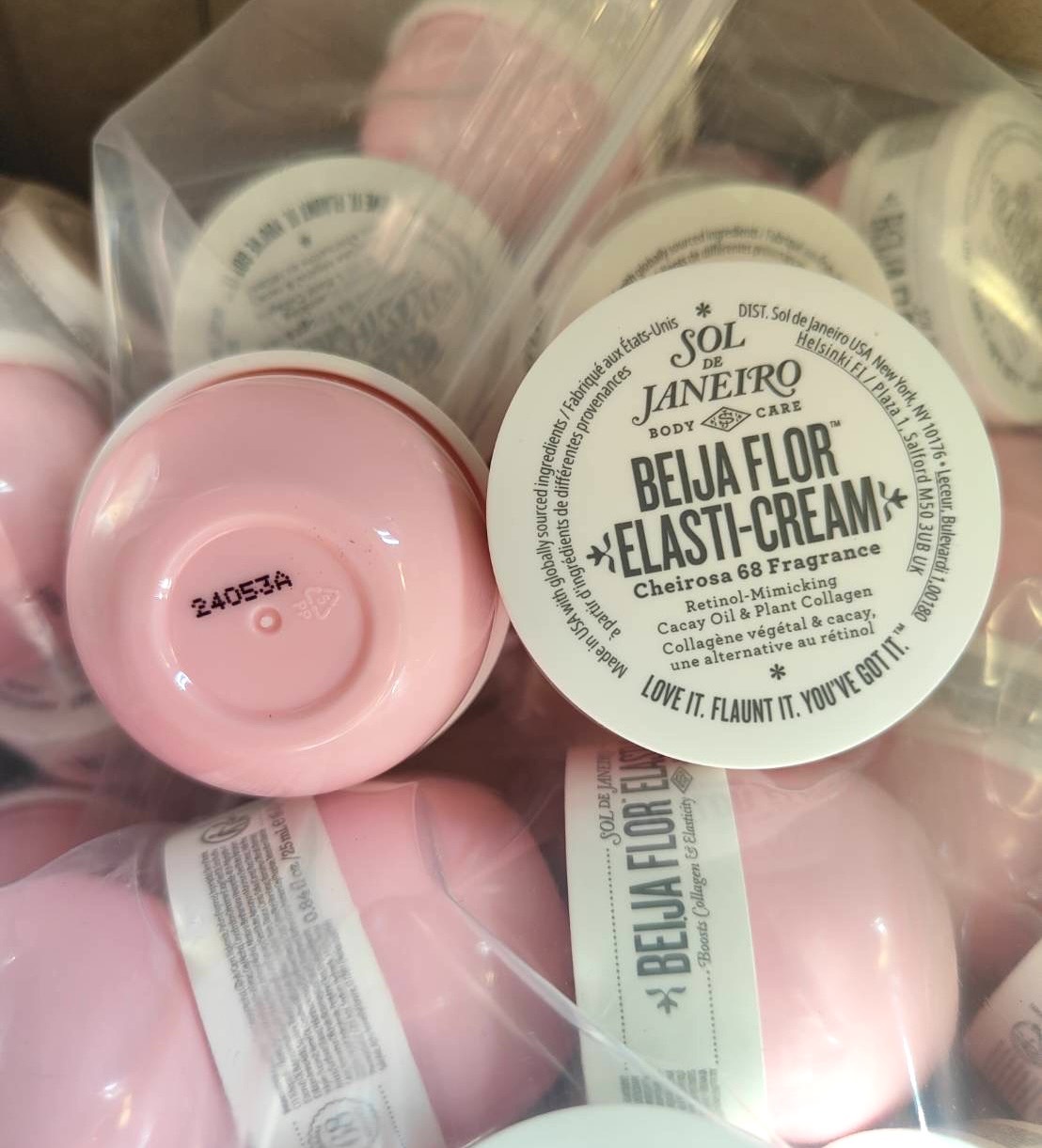 Sol de Janeiro Beija Flor Elasti-Cream 25ml. บอดี้ครีมเข้มข้น รีวิวกลิ่นคล้าย Burberry HER (1หระปุก)