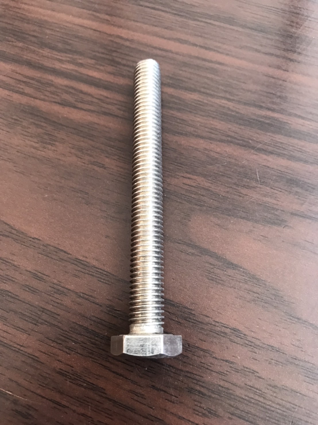 น็อตสแตนเลส หัวเหลี่ยม ขนาด M10 * 90mm #105051