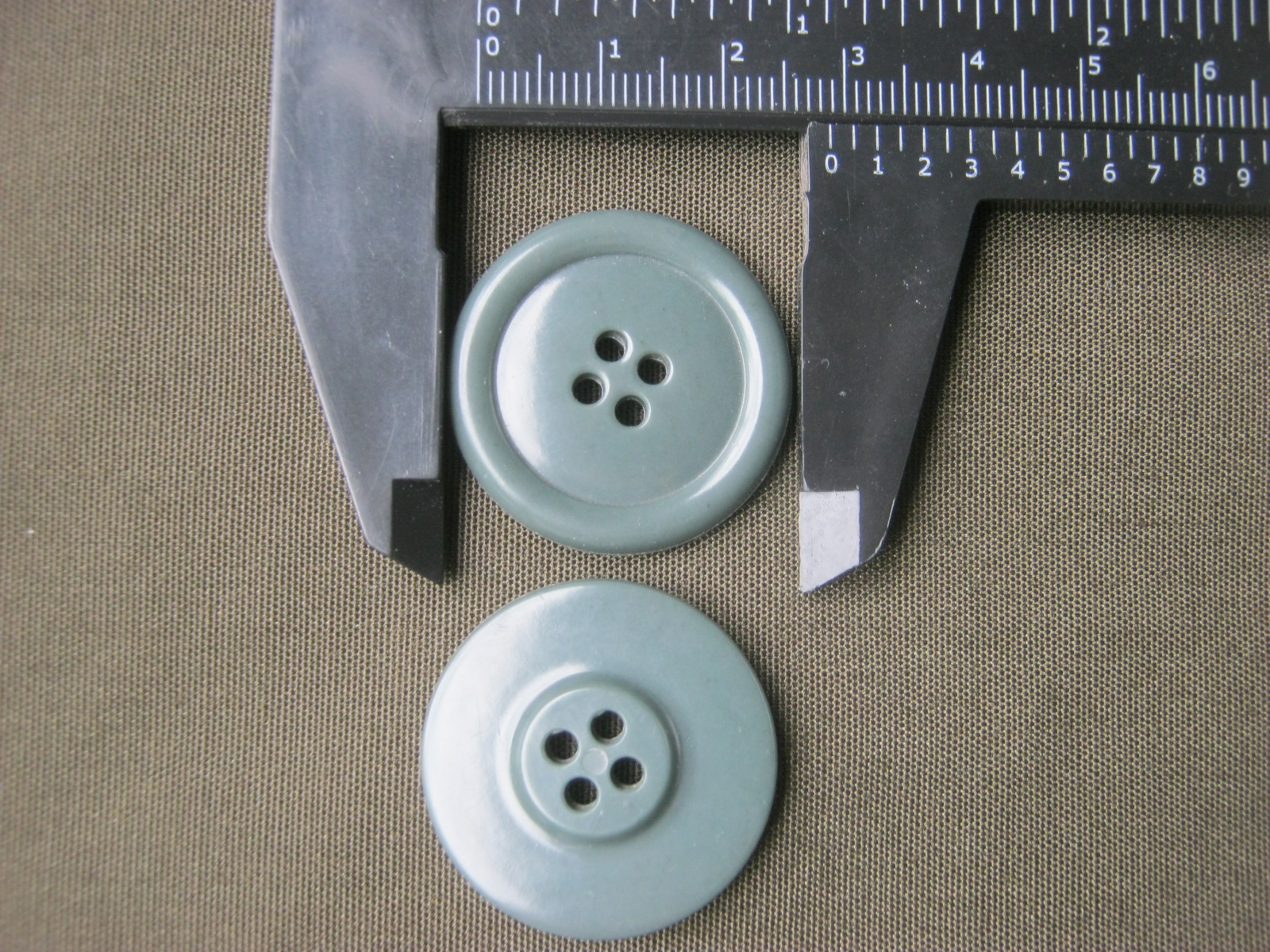 กระดุมสำหรับซ่อมเสื้อทหารสีเขียวทนไฟ