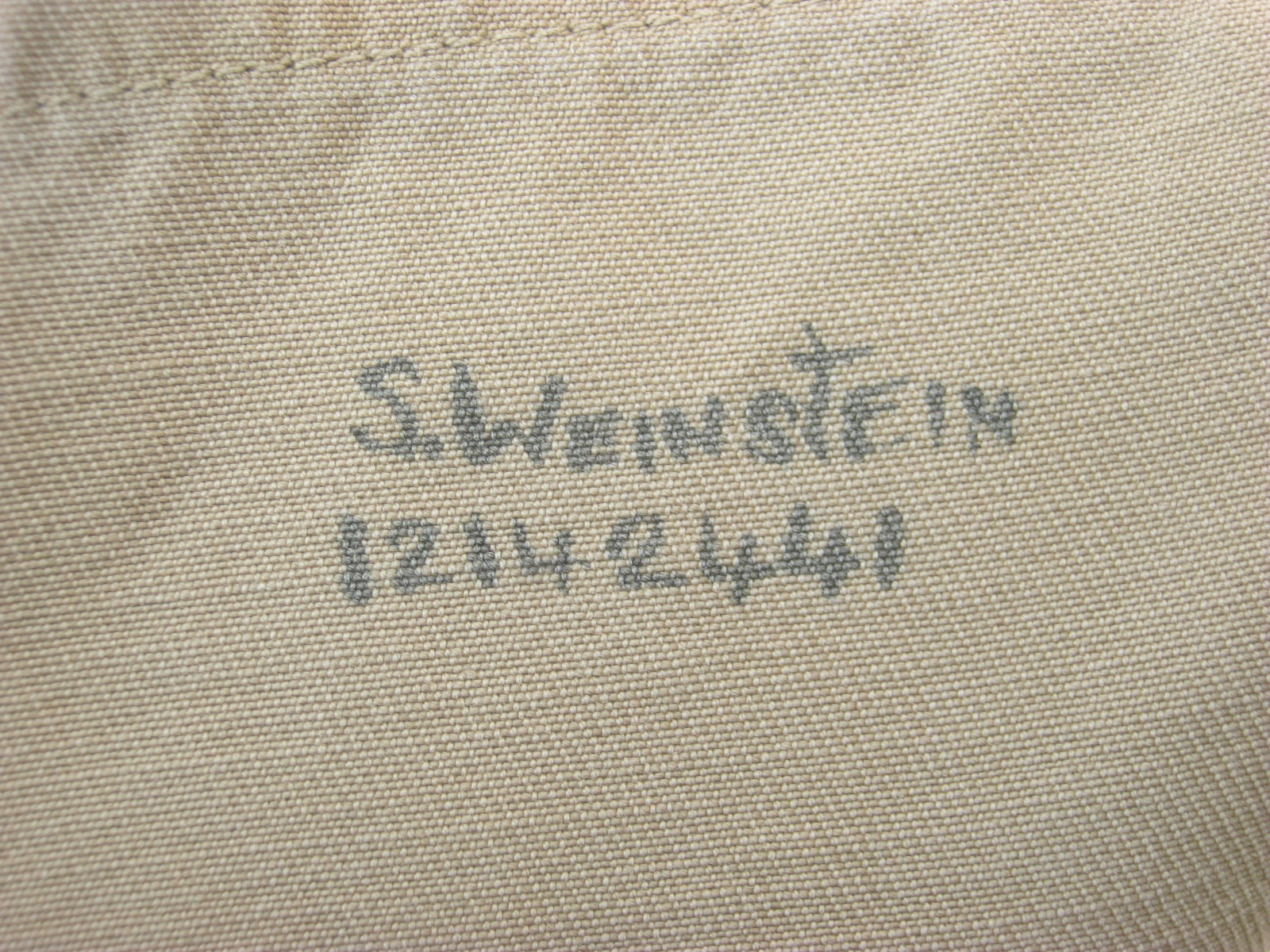 เสื้อเครื่องแบบทหารสหรัฐ สีกากี สงครามโลกครั้งที่สอง พร้อมยศ