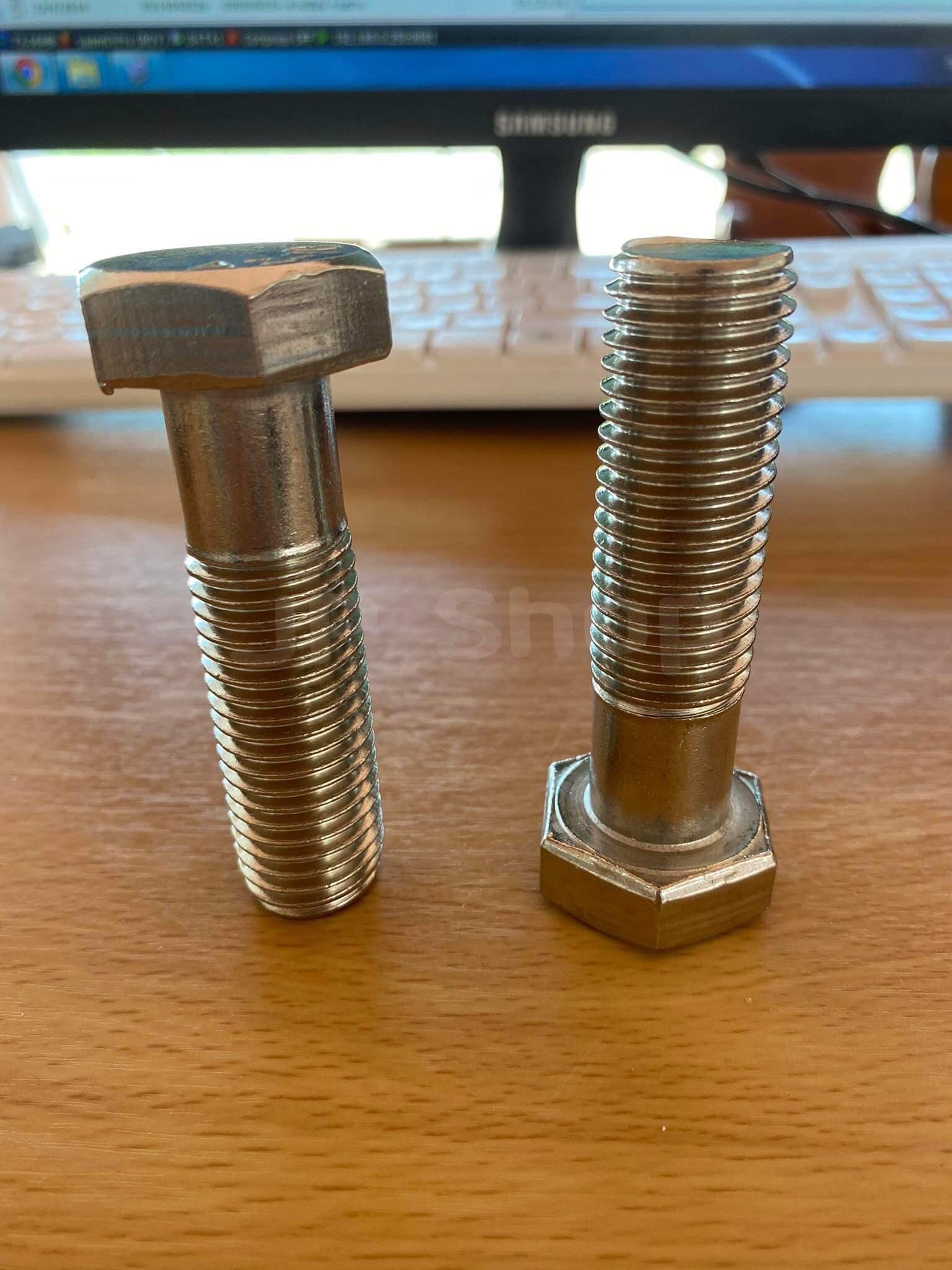 น็อตสแตนเลส201 สกรูหกเหลี่ยม ขนาดM20 น็อตสแตนเลสM20*70มม ราคา/ตัว . #2070