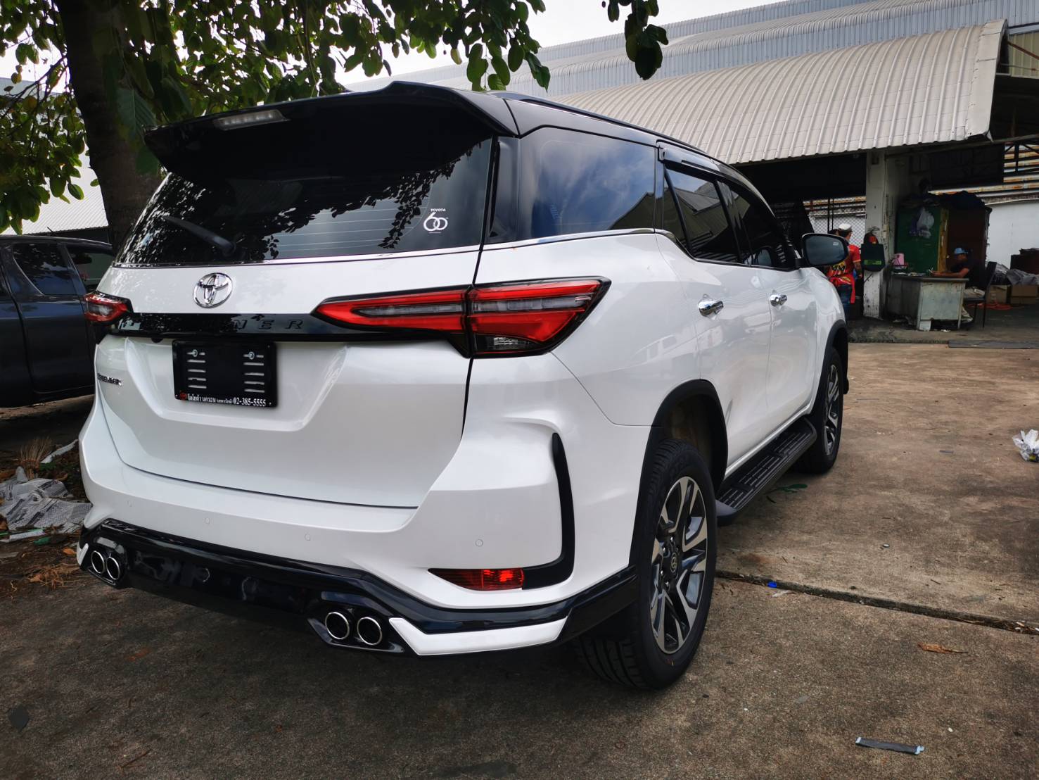 ชุดแต่ง LGD Fiar [TOYOTA LEGENDER]