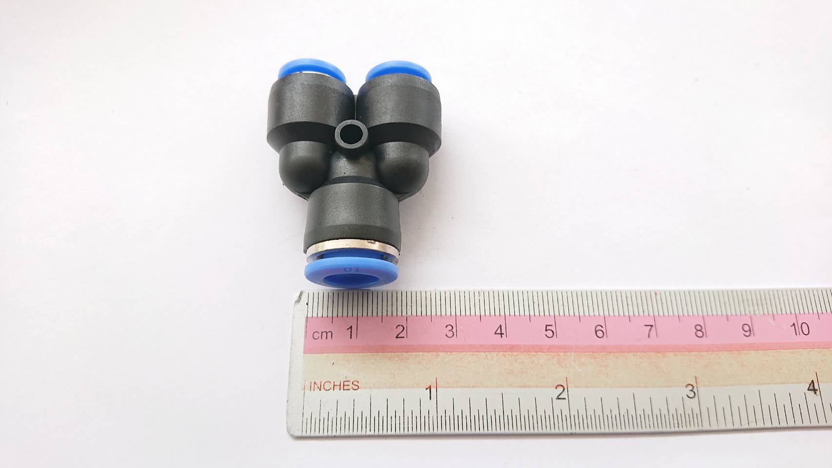 ข้อต่อลมสามทาง PW6,8,10,12-mm.-สามทาง ฟิตติ้งสายลม 3 Way Fitting