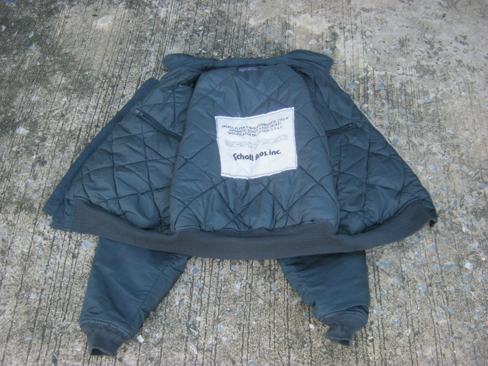 CWU-R flight jacket schott