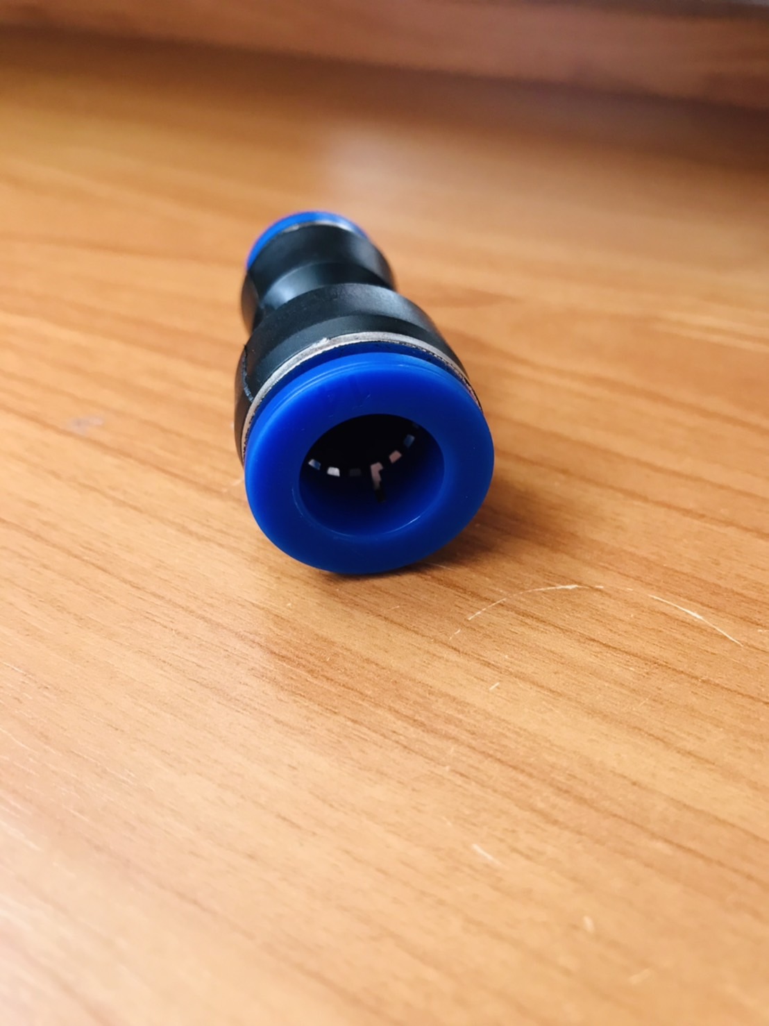 ข้อต่อลมฟิตติ้ง PG14 - 12 mm. ต่อตรงลด #1412