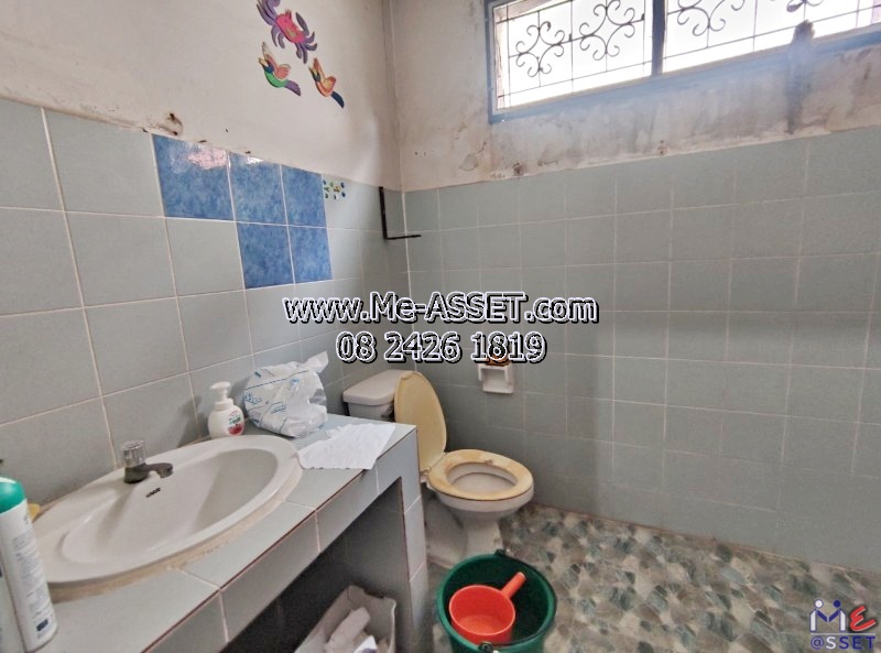 ขายบ้านแฝด ย่าน แฟชั่นไอส์แลนด์ ปัญญาอินทรา มีนบุรี รามอินทรา101 : ม.เจริญทรัพย์วิลเลจ : 2 ชั้น 39 ตร.วา