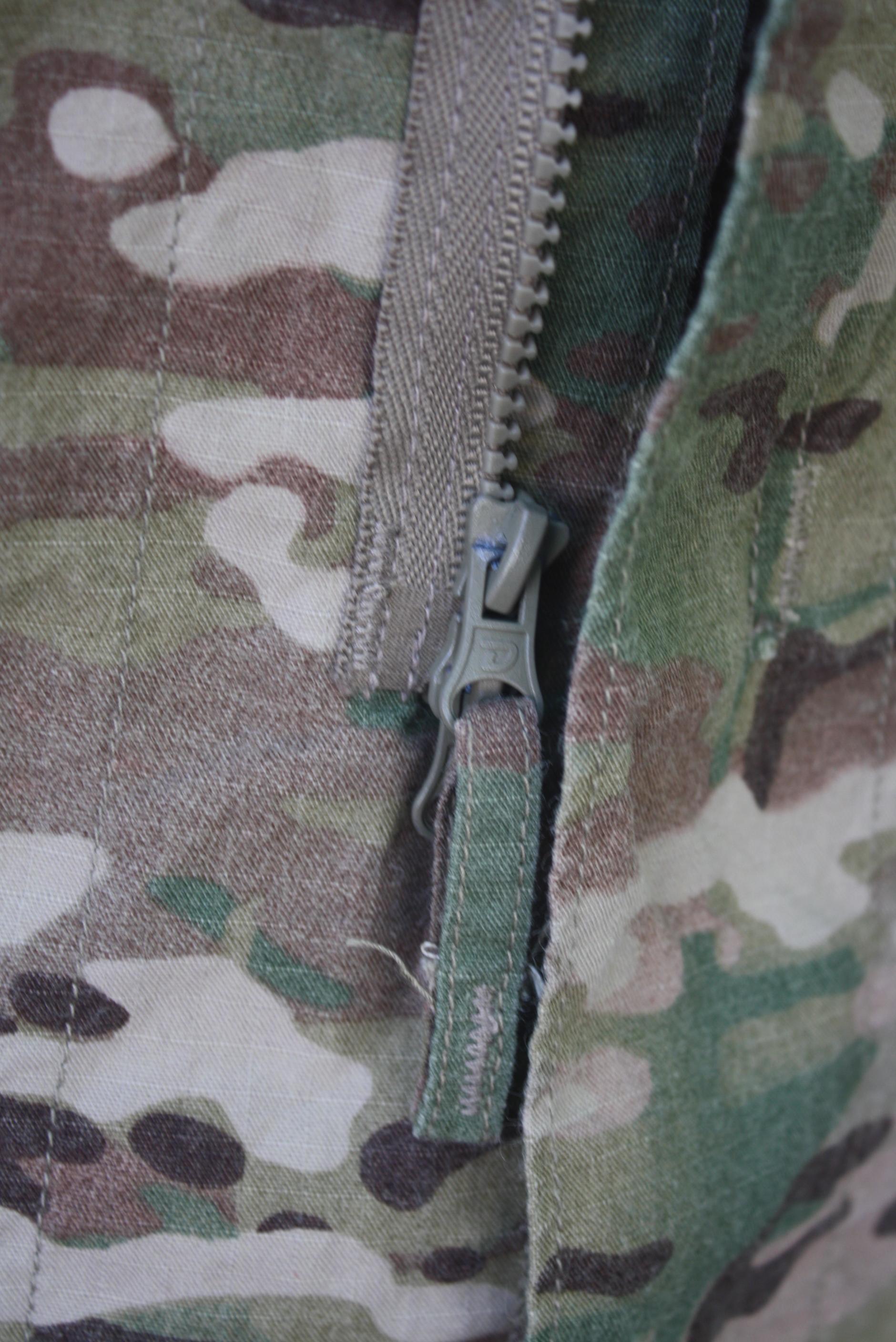 เสื้อทหารสหรัฐ ลายมัลติแคม ลายพิเศษ