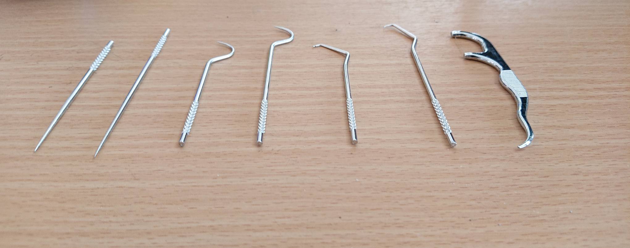 ไม้จิ้มฟัน สแตนเลสเกรด 304 ชุด7ชิ้น ทำความสะอาดช่องปากฟัน ไหมขัดฟันแบบพกพา ไม้จิ้มฟัน #304159