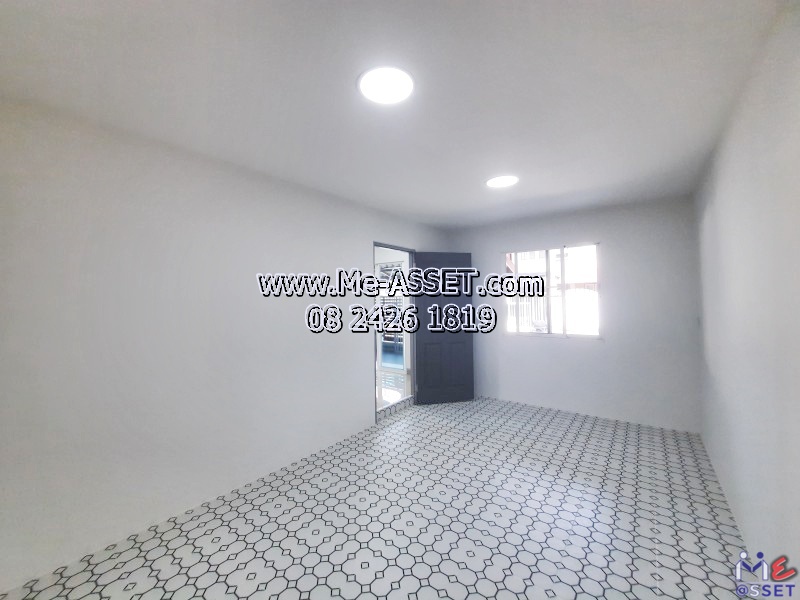 ขายทาวน์เฮ้าส์หลังริม รีโนเวทใหม่ ย่าน ท่าข้าม28 เทียนทะเล7 สะแกงาม บางขุนเทียน พระรามสอง : ม.พิศาล ท่าข้าม28 เฟส 7 : 2 ชั้น 31.3 ตร.วา