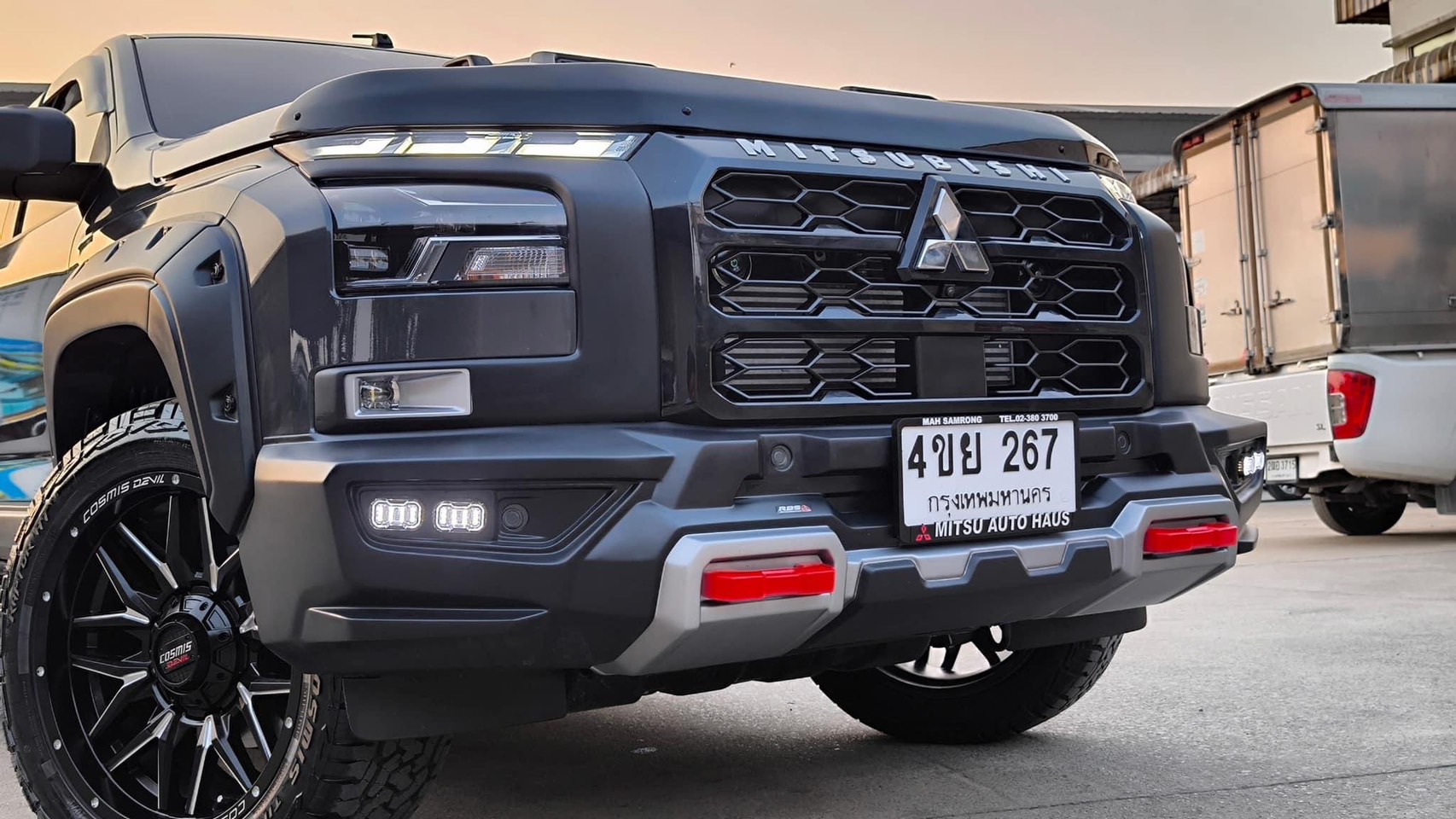 ชุดแต่ง ชุดสเกิร์ต MITSUBISHI TRIRON 2023 รุ่น RBS