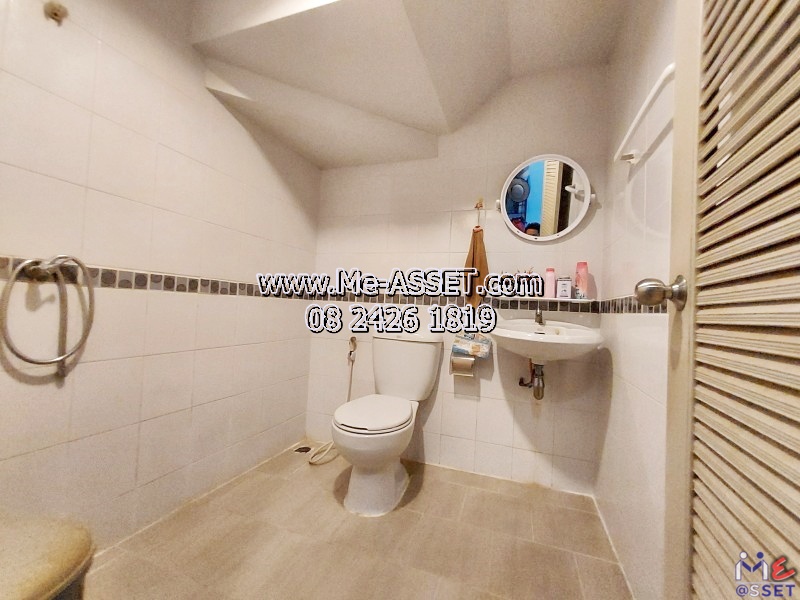 ขายทาวน์เฮ้าส์ ย่าน ศรีวารีน้อย หัวตะเข้ บางโฉลง บางพลี บางนา-ตราด : ม.นิรันดร์วิลล์ 10 : 2 ชั้น 19.5 ตร.วา