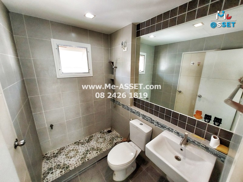 ขายบ้านเดี่ยว ใกล้ ม.มหิดล ย่าน ศาลายา วัดพระเงิน ศรีประวัติ : คณาศิริ ศาลายา : 2 ชั้น 50 ตารางวา