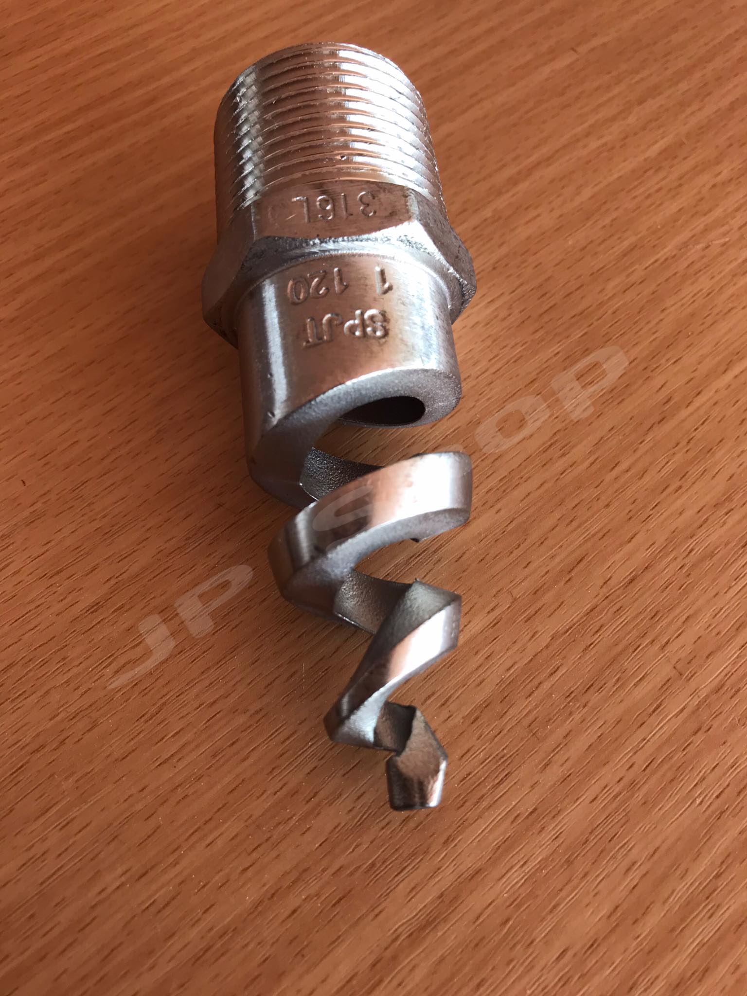 หัวฉีดน้ำแบบสเปย์ เกลียวนอก สแตนเลส316 ขนาด 1 นิ้ว สำหรับใช้ในมิกเซอร์แพลนปูน หรืองาน Diy ทั่วไป #105055