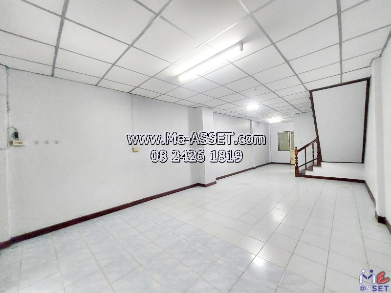 ขายทาวน์เฮ้าส์รีโนเวทใหม่ ย่าน สาครเกษม ถนนมาเจริญ เพชรเกษม81 หลักสอง หนองค้างพลู หนองแขม : ม.บ้านพงษ์ศิริชัย 4 : 3 ชั้น 17 ตร.วา