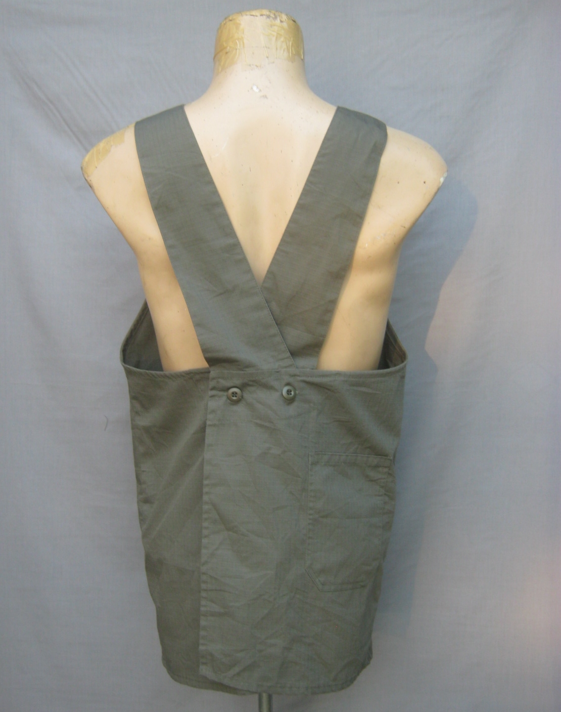 ผ้ากันเปื้อนทหาร